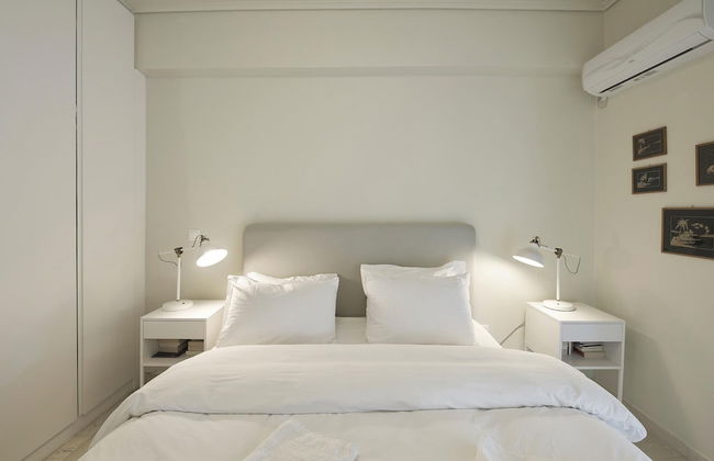 Lucyzen in Vouliagmeni - Foto 9