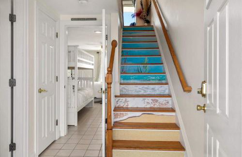 Beachfront with Stunning Views - Foto 18