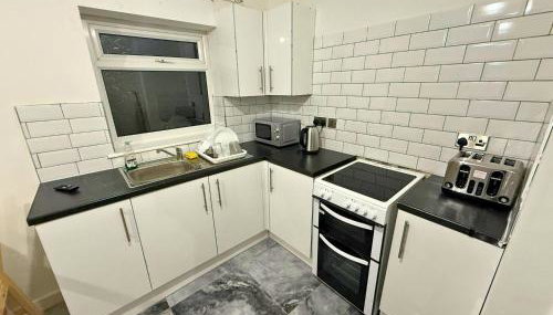 Modern 2-BDR APT in Ashton-under-Lyne By Kammili Properties Short Lets - Foto 4