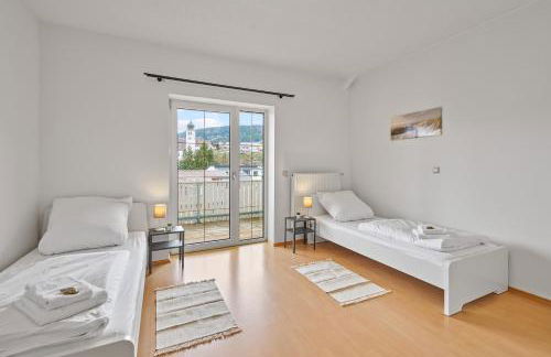 home2stay Monteur Apartmenthaus Deggendorf Wifi Smart TV Parking - Foto 1