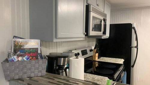 Cottage at JP Coleman - Photo 4