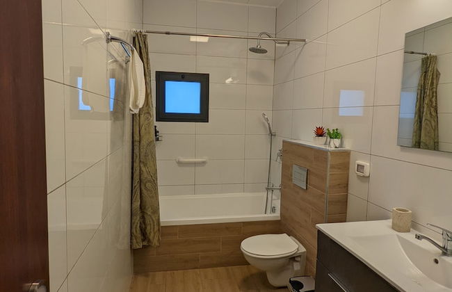 Villa BaGalil 3BR Retreat by Sea N' Rent - Foto 13