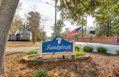 7 Mi to Beach! Wilmington Family Gem with Yard - Foto 24