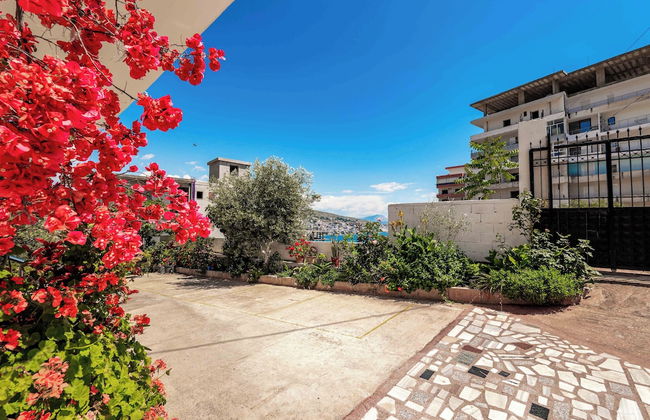 Mariana Apartments - Photo 65