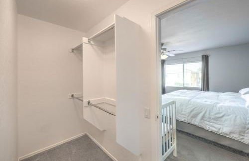 Spacious 5BR Modern Luxury Villa in Vegas - Foto 2