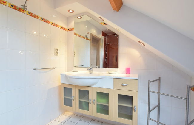 Charming Stay in Noville - Foto 16