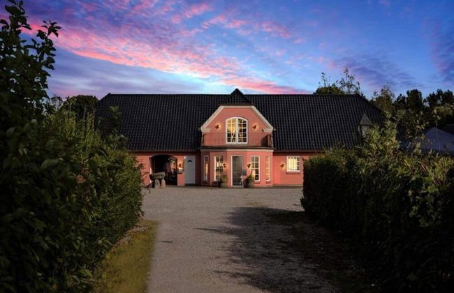 Amazing Holiday Home With Terrace - Photo 19