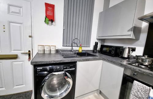 *11BR* Setup for your most amazing relaxed stay + Free Parking + Free Fast WiFi * - Foto 7