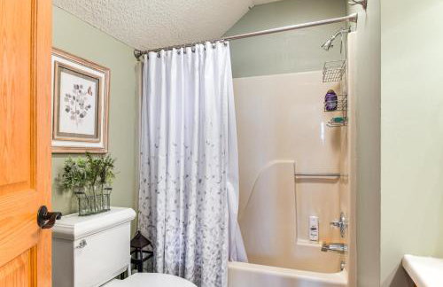 Galena Townhome with Deck and Golf Course View! - Foto 19