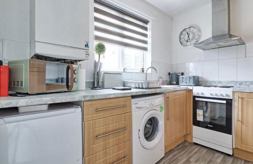 Luxury 3-Bed Apartment Near To London With Parking - Foto 38