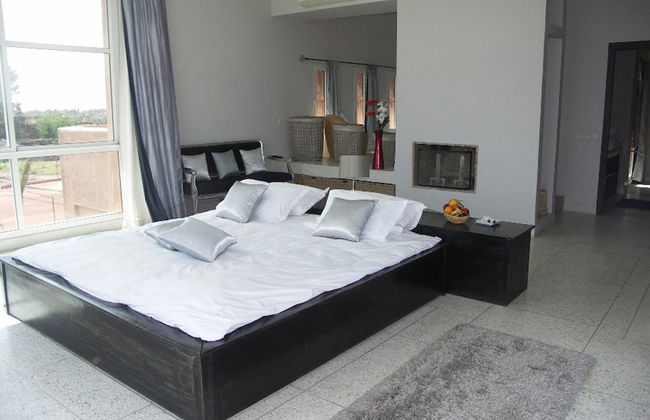 Villa With Tennis Court Outdoor and Indoor Pool - by Feelluxuryholidays - Foto 5