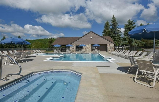 Seven Springs Sunridge 3 Bedroom Deluxe Condo with Loft by RedAwning - Foto 8