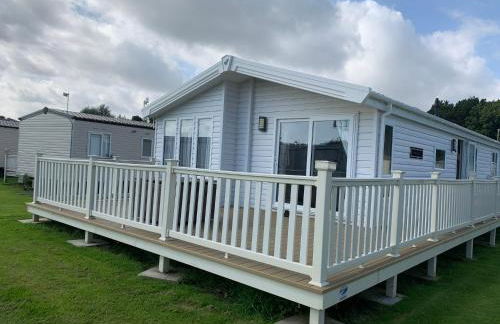 8 BIRTH LODGE ON CAYTON BAY HOLIDAY PARK - Foto 1