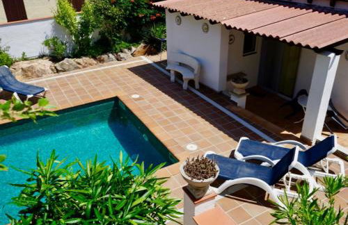 Snug Holiday Home in Santa Cristina d'Aro near City Centre - Foto 1