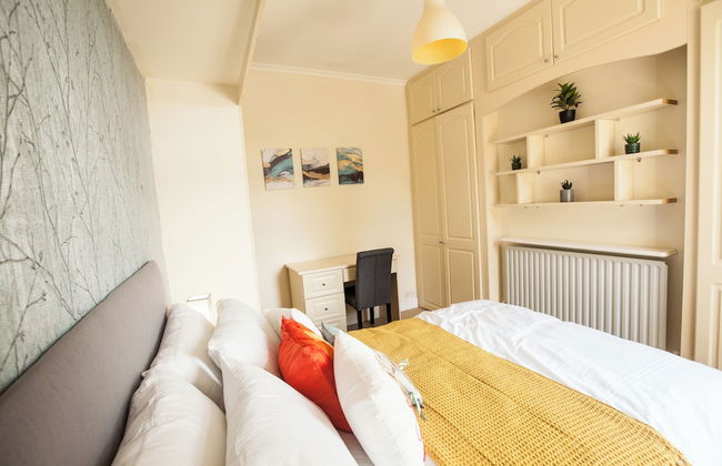 Comfy Kingston Central Garden House & Free Parking - Foto 2