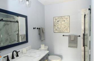 Black Bear Cabin - Fire Pit, Grill, View, Pet Friendly, Fireplace, King Bed, Wifi, Game Room - Foto 30