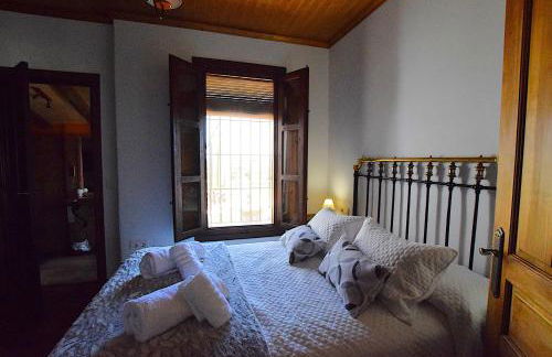 Idyllic Andalusian villa with private pool & stunning views - Foto 21