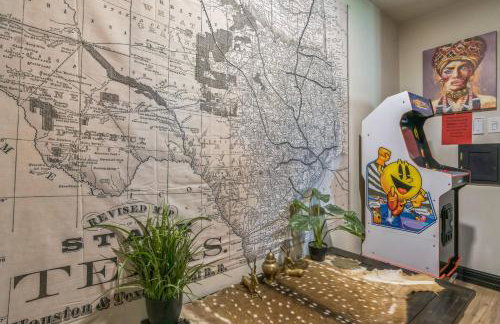 Stylish Family Fun! Pool, Hot Tub, Volley Ball, Arcade & Boat Parking - Foto 51