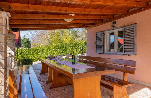 Amazing Home In Vrgorac With Wifi - Photo 20