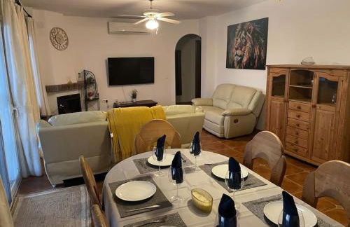 Villa in Alcaucin - Foto 9