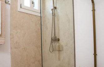 White Rose - Photo 17