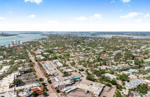 Island home in paradise - Photo 38