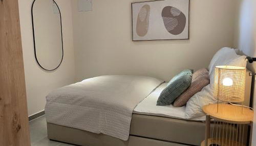 Lightplace - Boxspring - Parkplatz- Nähe City und VW - Foto 2, wardrobe