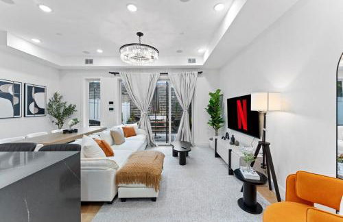 Luxury 3BR Backyard Oasis Close to NYC FirePit - Foto 3