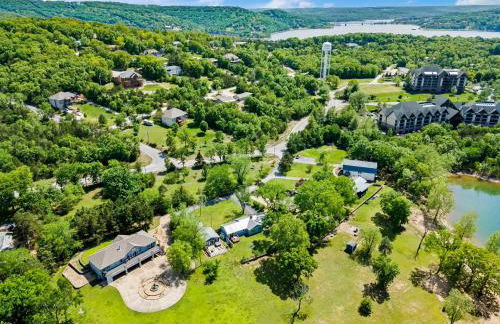 Lake Escape Lakefront Lodge at Red Bud Cove - Foto 42