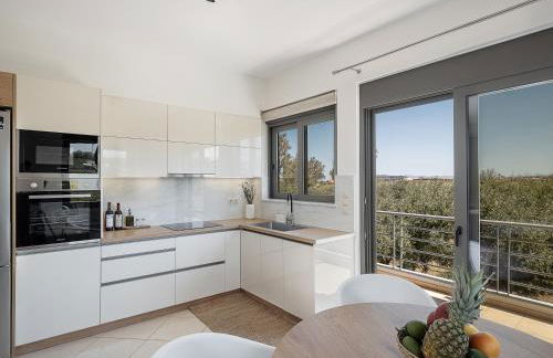 Sol Luxury Apartment - close to the beach with a private heated mini pool - Foto 65