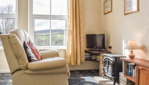 Whitby Apartment - Photo 3