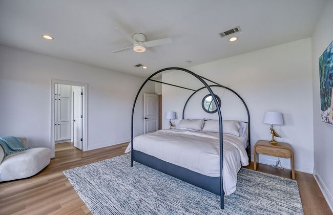 Luxury Lakefront Home-private Dock - Dipping Pool! - Foto 9