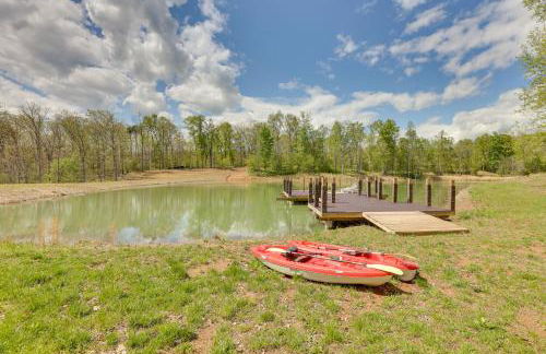 Fraziers Bottom Cabin on 800 Acres of Land with Lake - Foto 42