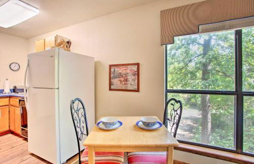 Bright Davis Escape with Screened-In Porch! - Foto 7