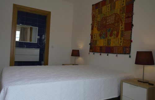 Moradia V2 nova e próximo da praia - Foto 18