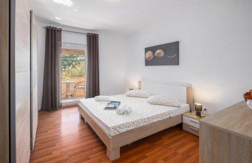 Casa Viktoria with private garden and BBQ - Foto 4