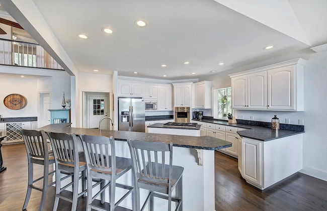 Lucky's Lake House by Avantstay Private Lake Bar - Foto 4