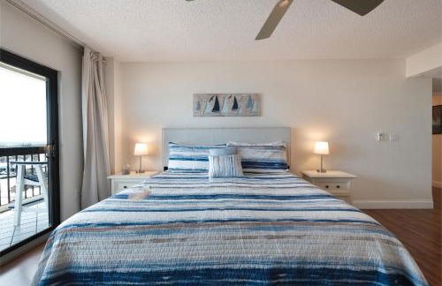 Sunrise beach views with top complex amenities and pool access! - Foto 32