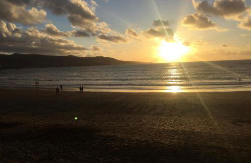 Piso con piscina y garaje en la Playa de Las Canteras - Foto 21