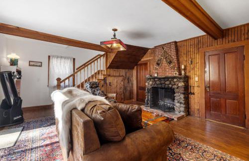 Secluded Cottage with hot tub, fire pit, and views - Foto 15