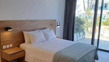 Courtyard Luxury Suites “ APOSTOLOS” - Foto 2