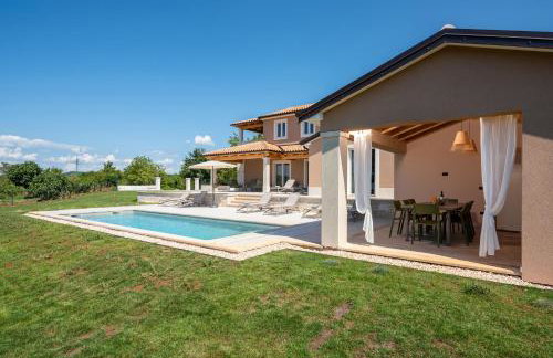 Villa Vita Pazin pet friendly for up to 8 people with private pool & playground in Central Istria - Foto 32