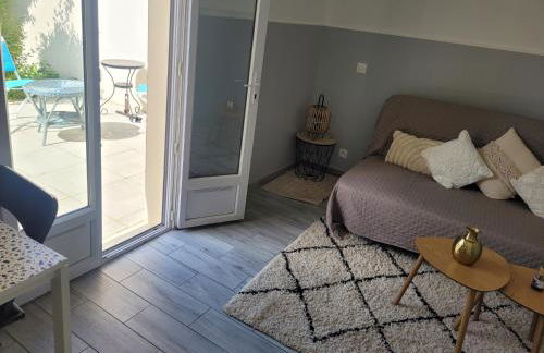 Petite Maison avec son jardin et accès indépendant à 14 mn de paris - Foto 14