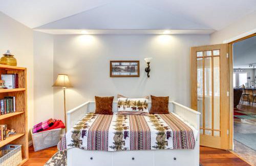 White Swan Lake Home Near Hiking and Snowmobiling! - Foto 16