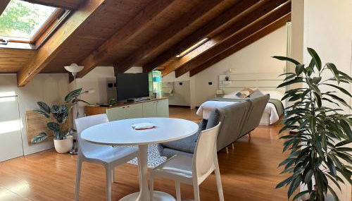 Sky Attic a Reggio Emilia - Foto 1