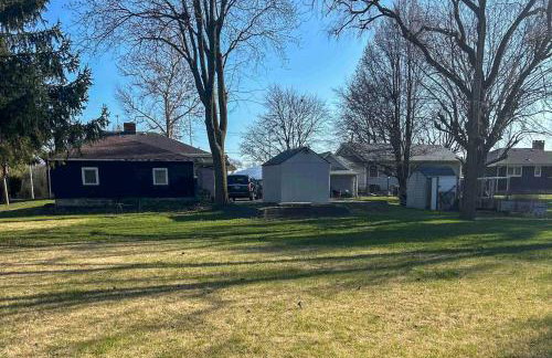 Spacious and Peaceful Suburban Home in Lansing! - Foto 34