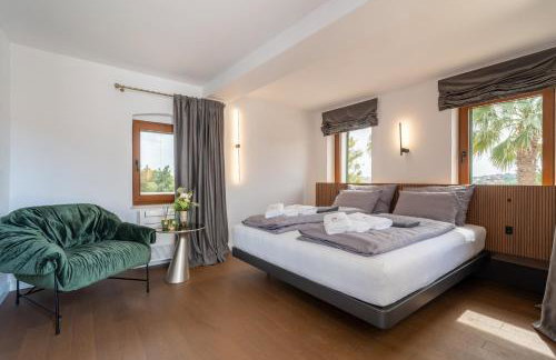 Aurora Lukorana - Photo 38