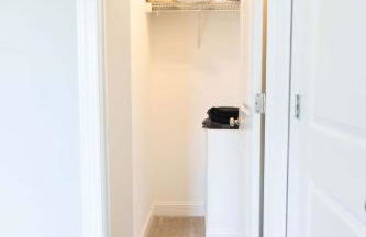 4 Minutes to UNC - 7 Minutes to Carrboro - En-Suite Bathrooms - Foto 33