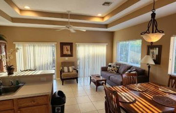 Right Direction Rentals - Foto 21