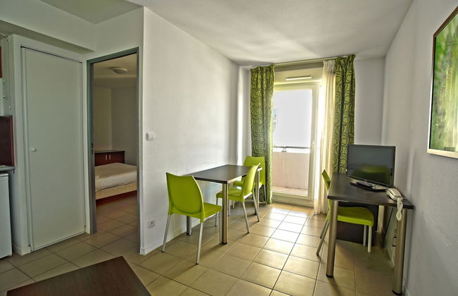 Kosy Aparthotel Campus del Sol Esplanade - Foto 11